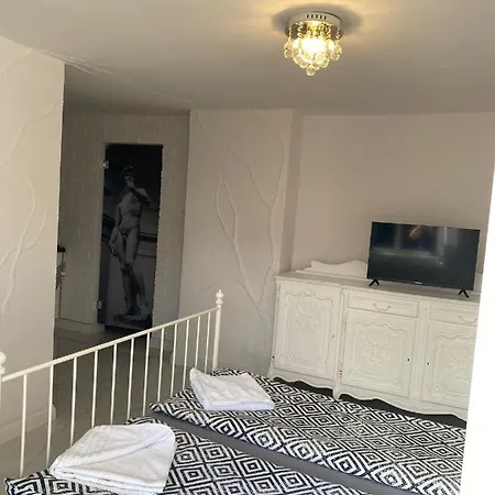 Apartment White